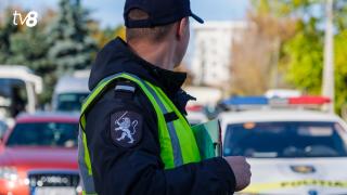 /VIDEO/ Focuri de armă și echipaje de poliție în centrul Chișinăului: Autoritățile anunță ce se întâmplă
