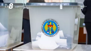 Șase sate din Moldova își aleg astăzi primarii: Nicanor Ciochină, învinuit de omor, candidează la Boldurești