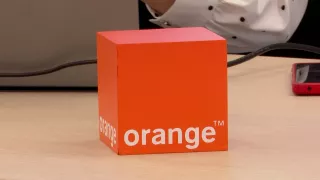 /ВИДЕО/ Фонд Orange и Министерство труда запустили проект для повышения цифровых навыков соцработников (P.)